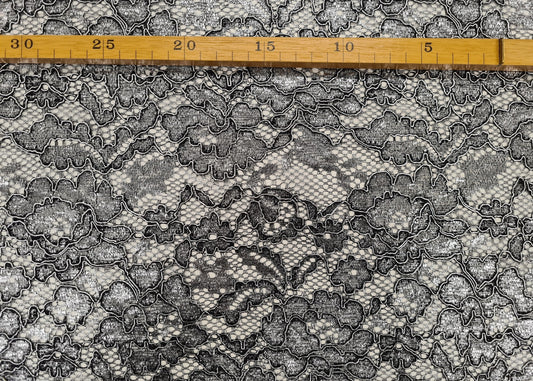 Blonde Sort og sølv