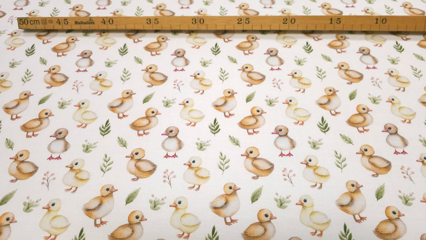 Bomuld Print Påskekyllinger Hvid med gul/brun/grøn